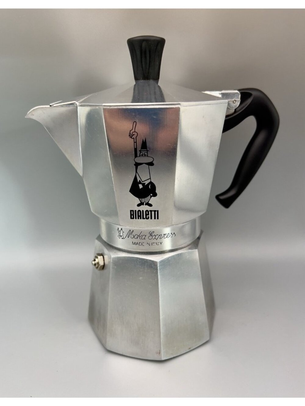 Bialetti Moka Express 6-Cup Stovetop Coffee Espresso Maker